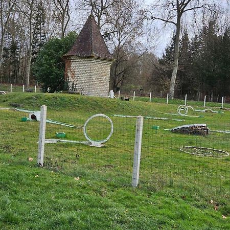 Pavillon Avec Jardin Clos Au Bord De L'Yonne Coulanges-sur-Yonne ภายนอก รูปภาพ