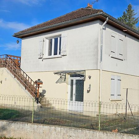 Pavillon Avec Jardin Clos Au Bord De L'Yonne Coulanges-sur-Yonne ภายนอก รูปภาพ