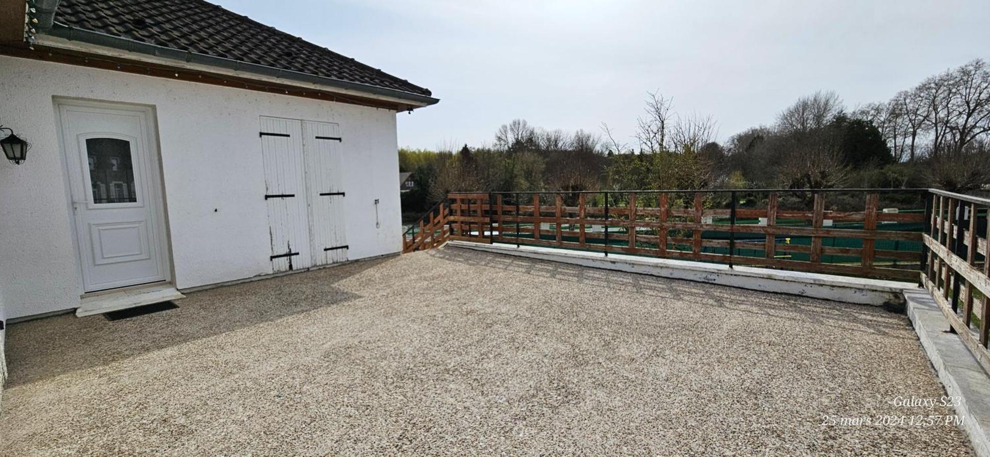 Pavillon Avec Jardin Clos Au Bord De L'Yonne Coulanges-sur-Yonne ภายนอก รูปภาพ